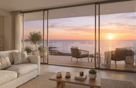 Terraza con vistas panorámicas al mar en apartamento vacacional de Rota Cádiz